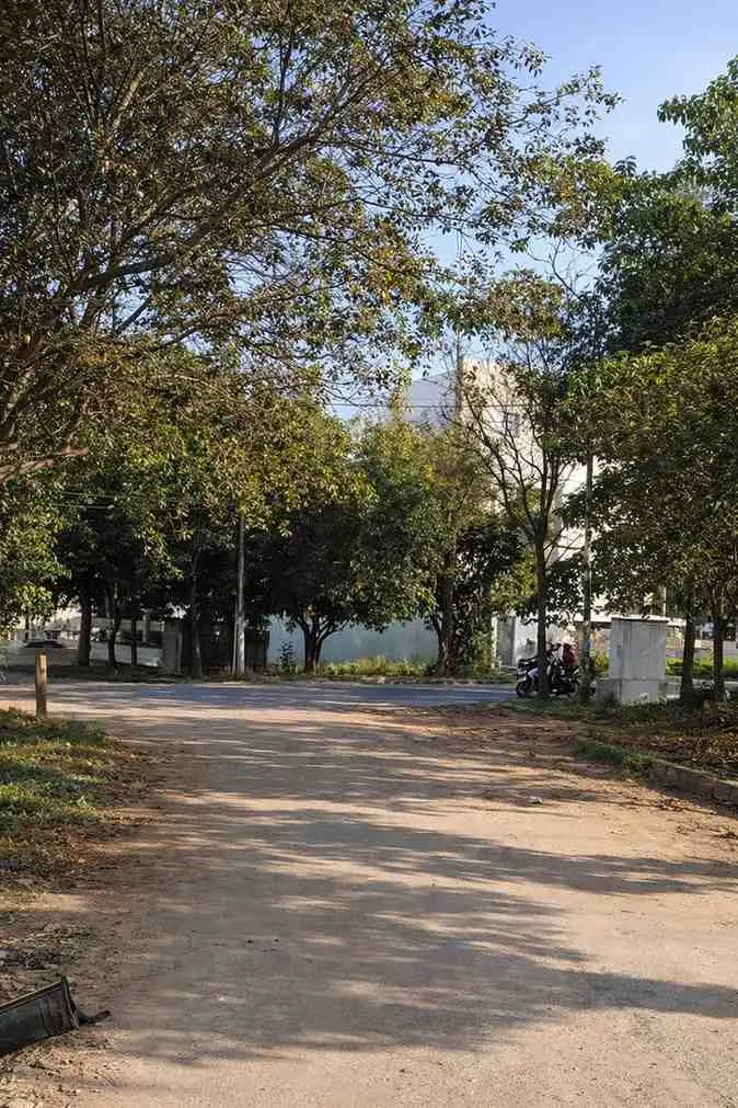 BDA Plot for Sale in SMV Layout 8th Block North Facing