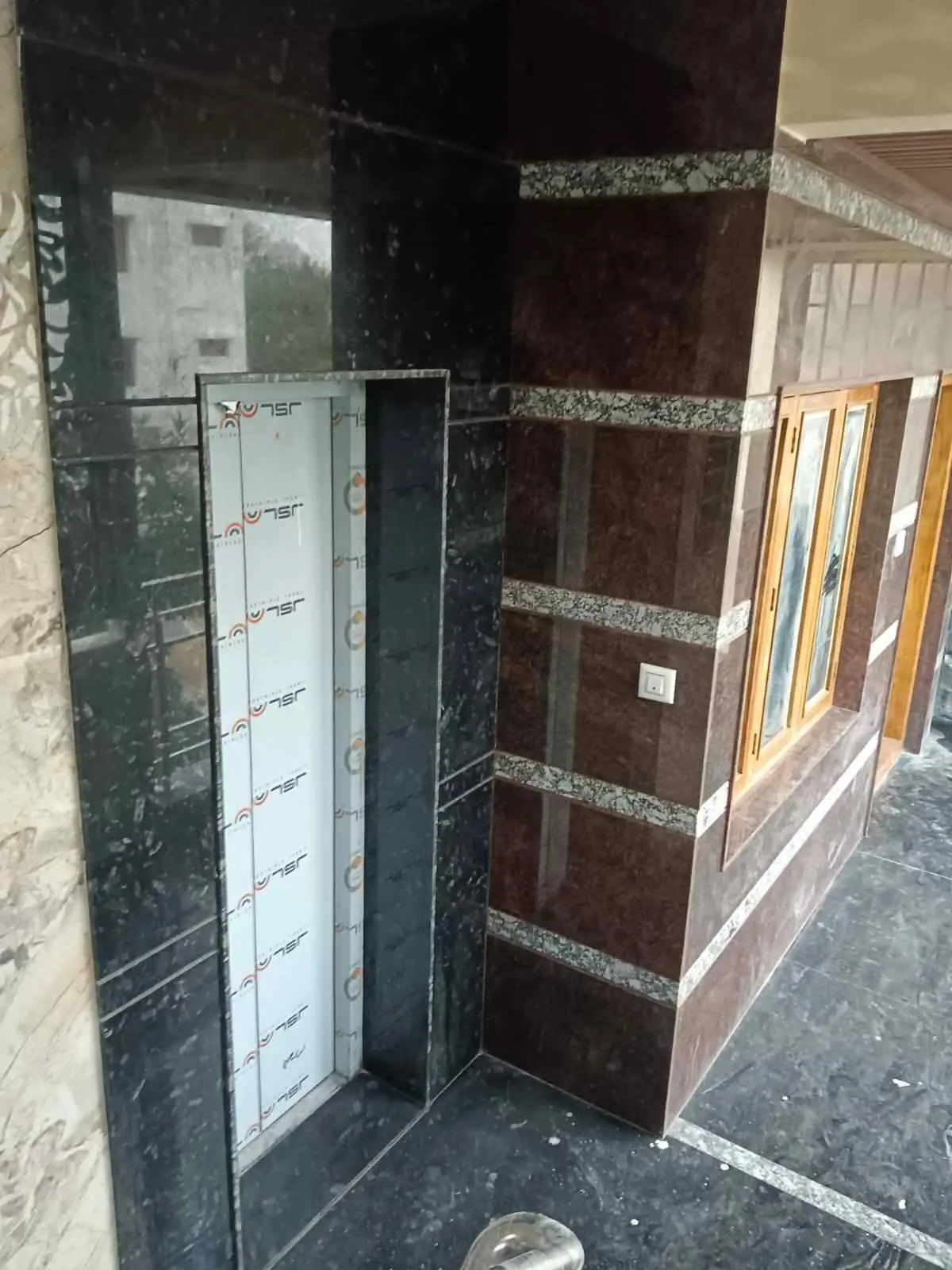 Brand-New 2BHK for Rent in Royal Nisarga Layout East Facing