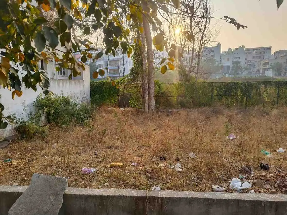 BDA Site for Sale in Vishweshwaraiah Layout West Facing