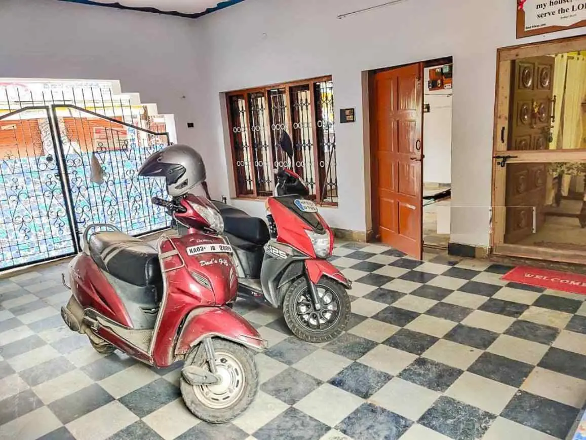 Old House Redevelopment Site for Sale in Banaswadi
