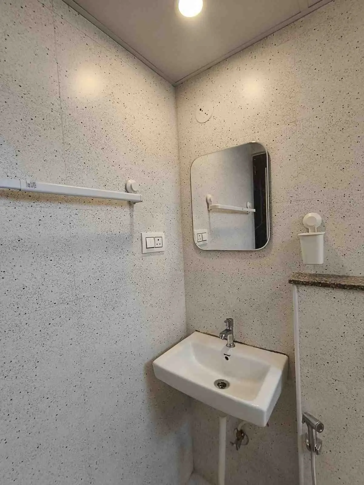 1BHK Furnished Flat for Rent in Indira Nagar Near Metro Station