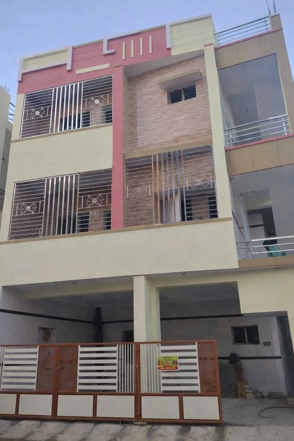 Rental Income Building for Sale in Venugopal Nagar