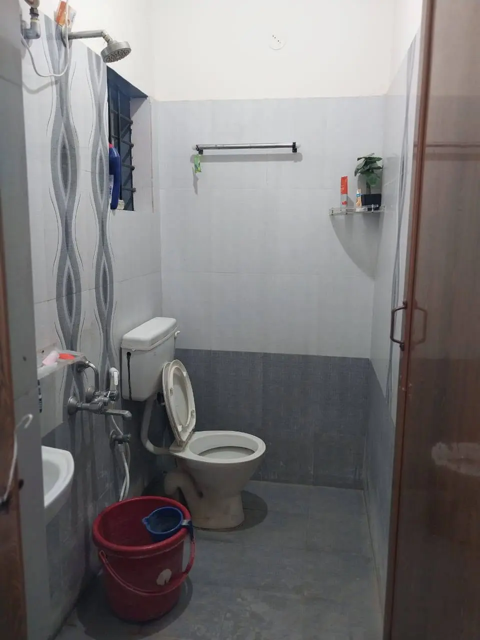 West-Facing 2BHK Independent House on 30×40 Site in Horamavu
