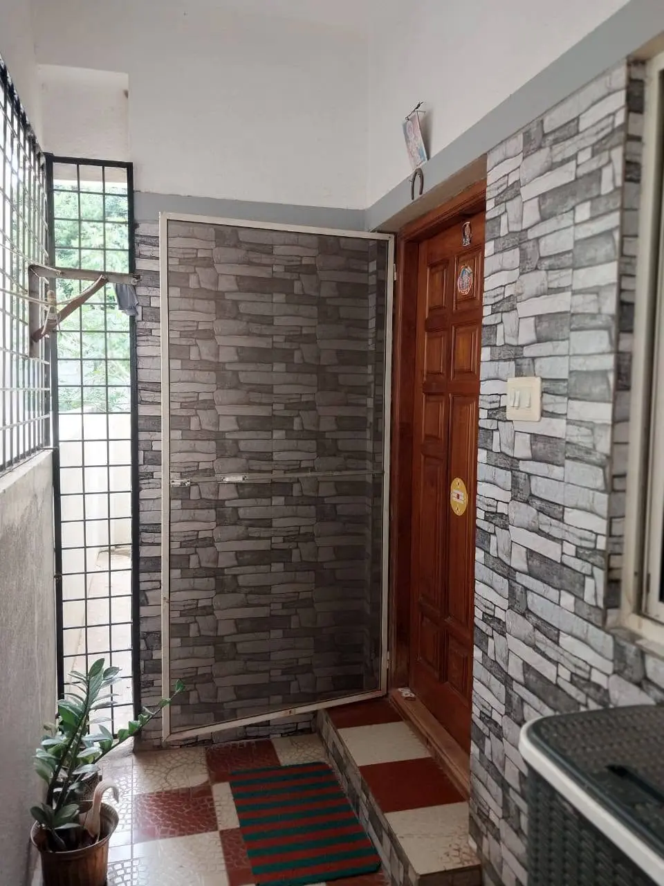 West-Facing 2BHK Independent House on 30×40 Site in Horamavu