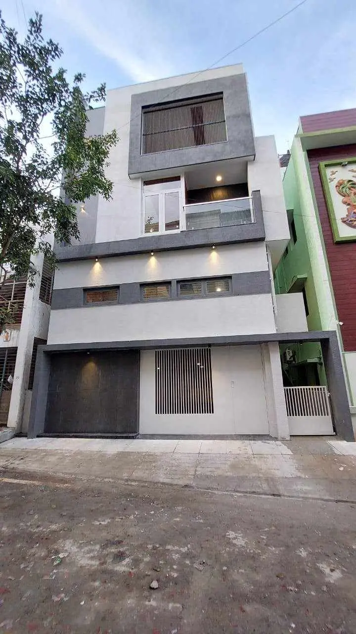 Luxury Independent House for Sale in Gubbalala Gated Community Fully Furnished