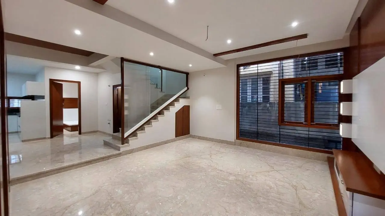 Luxury Independent House for Sale in Gubbalala Gated Community Fully Furnished