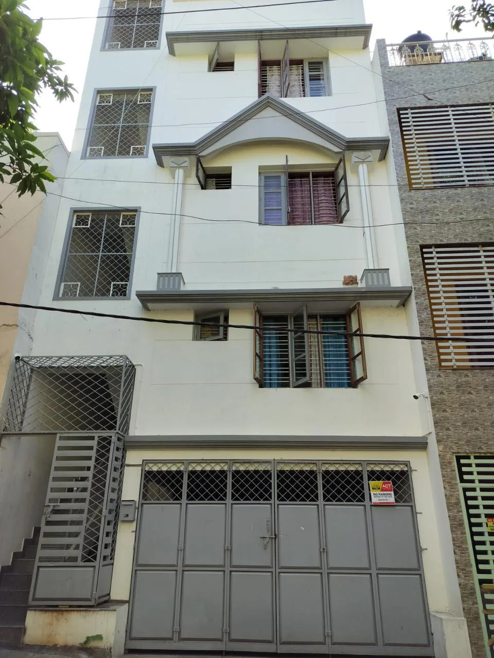 BDA Site with 30-Square Building for Sale, 6th Main, Hanumantnagar