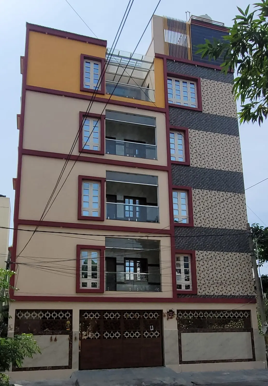 Spacious Independent Building with 3 Homes for Sale in Hulimavu