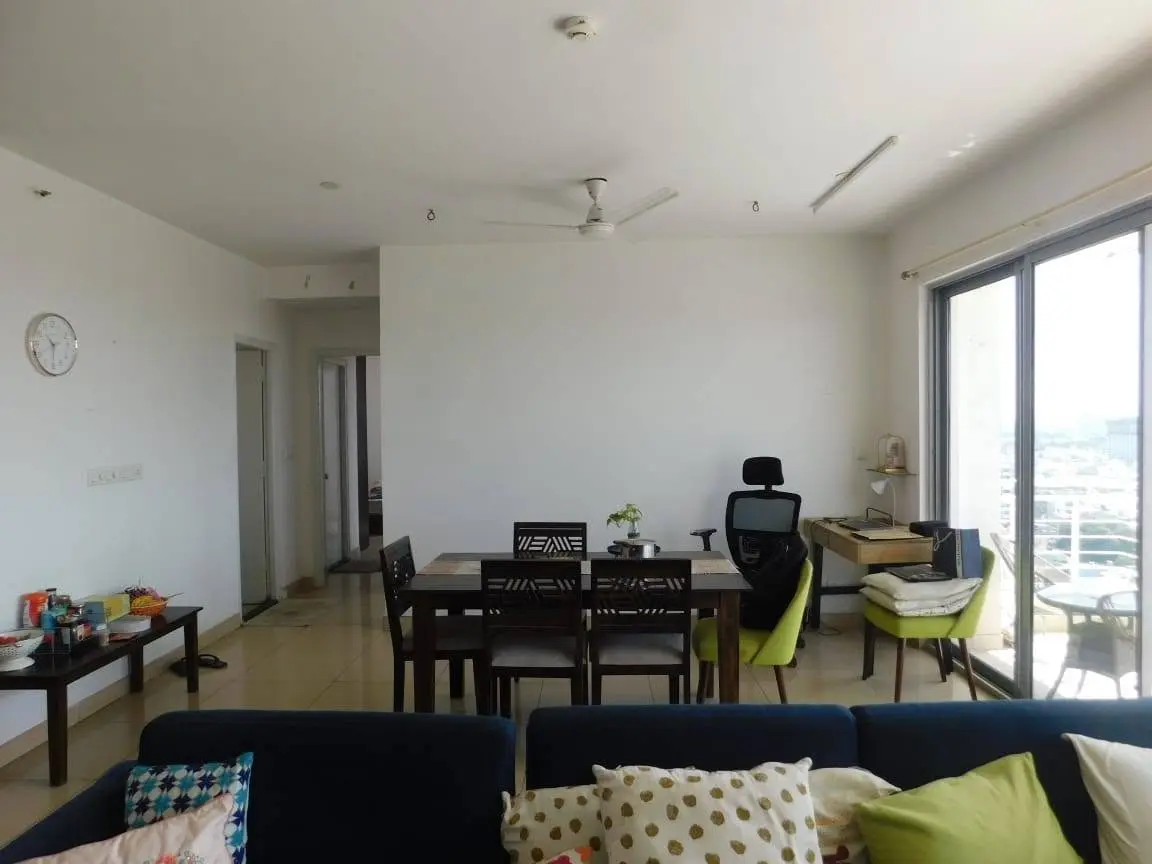 Lake-View 2BHK Flat for Sale in JP Nagar with Metro Connectivity