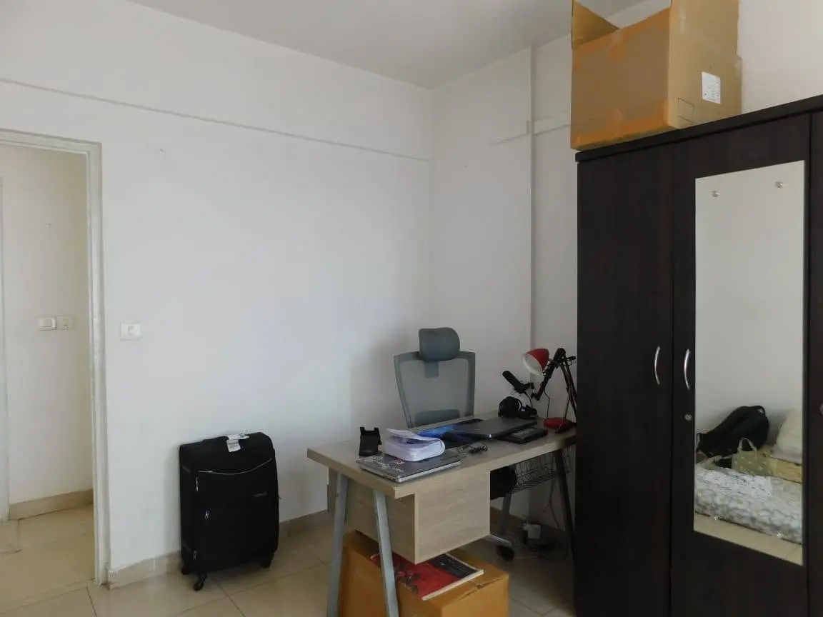 Lake-View 2BHK Flat for Sale in JP Nagar with Metro Connectivity