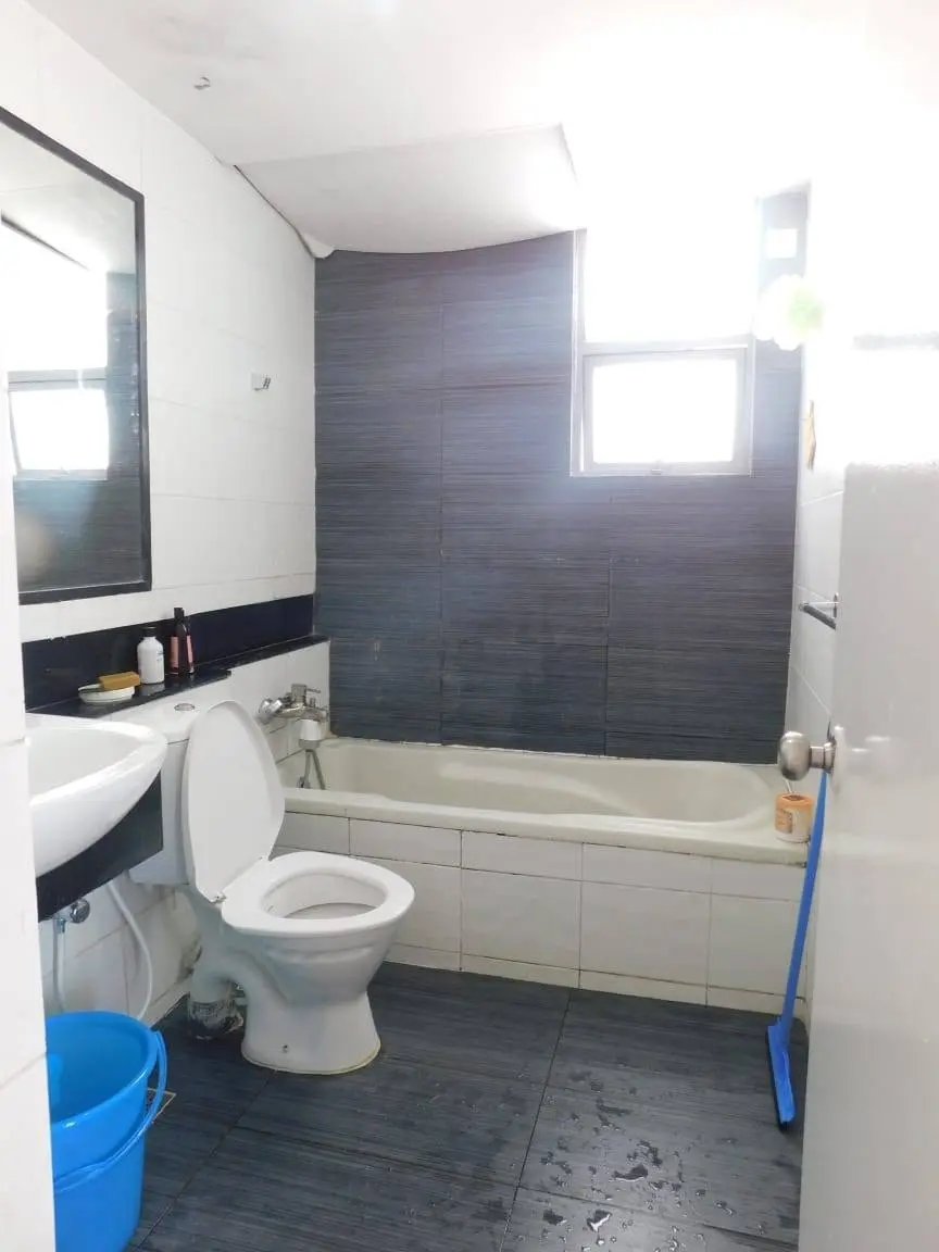 Lake-View 2BHK Flat for Sale in JP Nagar with Metro Connectivity