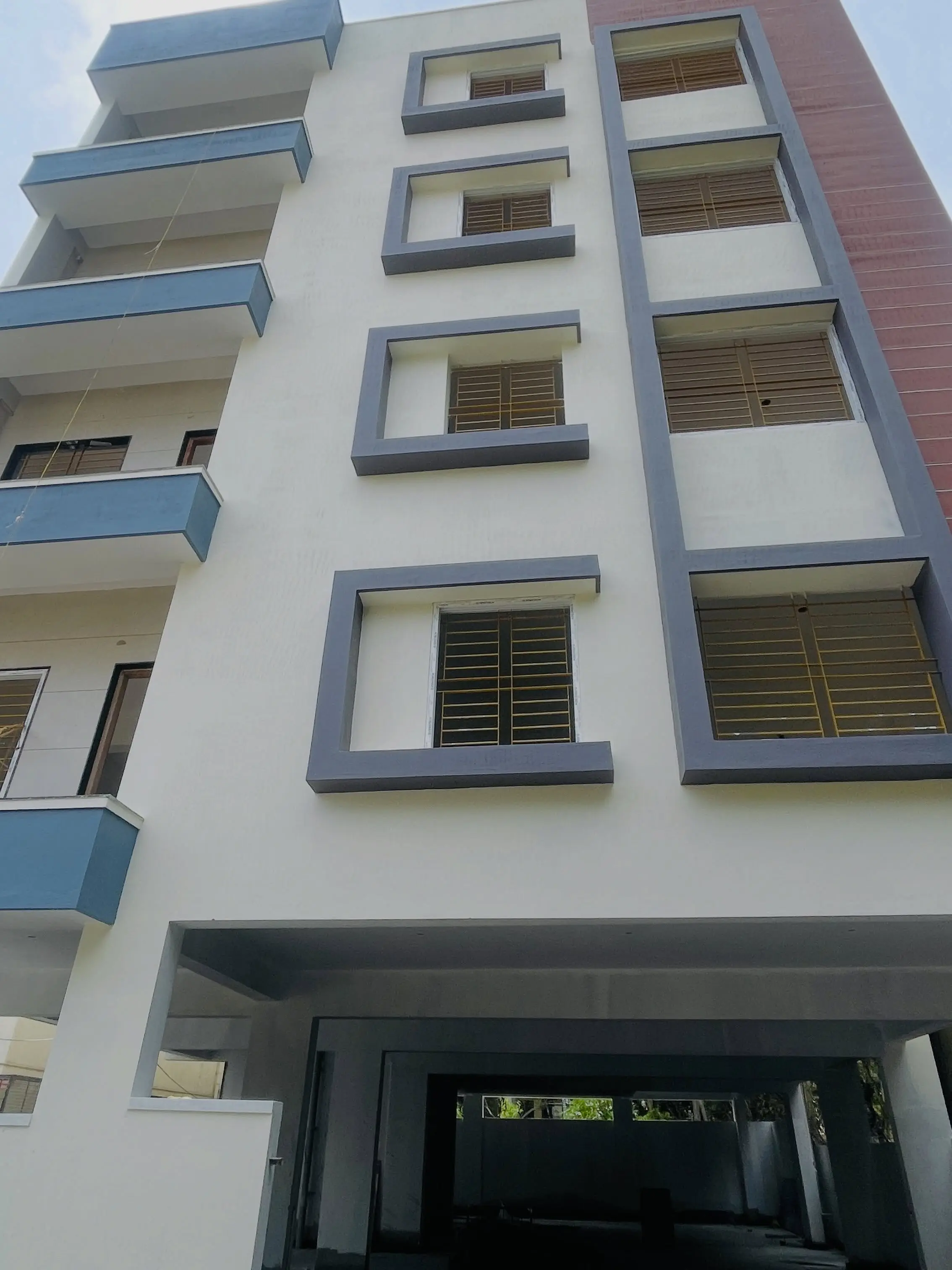 Brand-New 8-Unit Rental Income Building for Sale in Tata Nagar, Kodigehalli