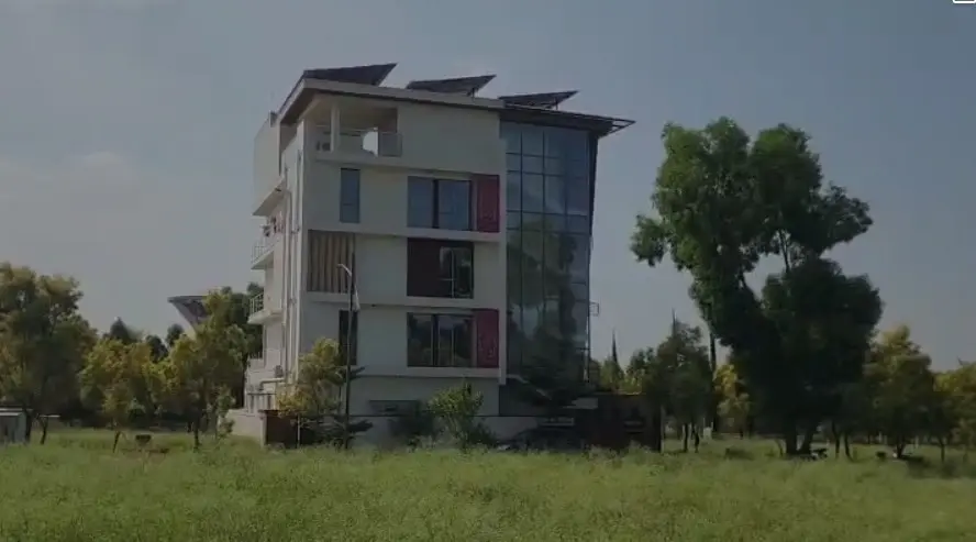 Premium 1500 Sq Ft Residential Plot for Sale in Anekal Chandapura Main Road Gated Community