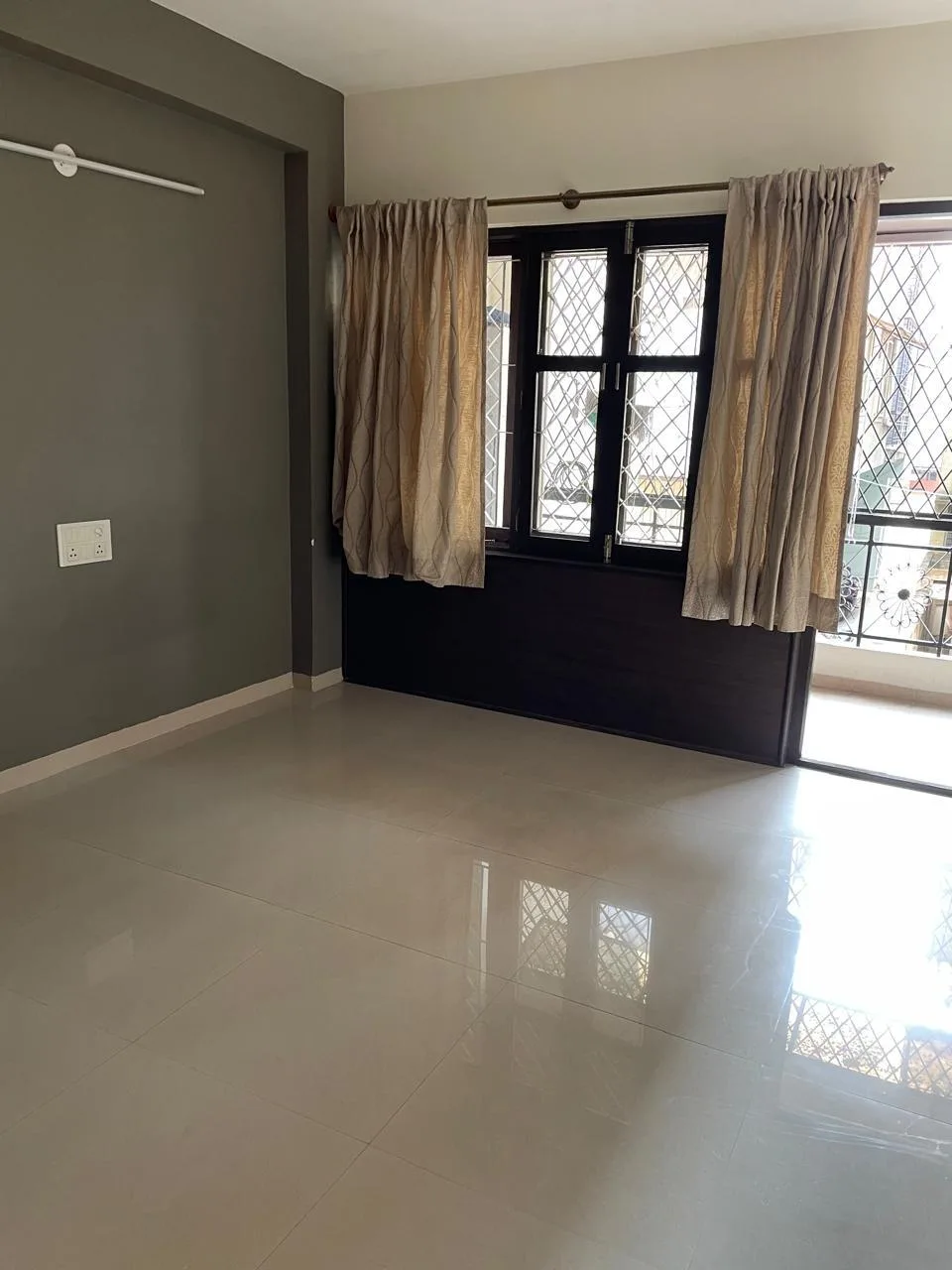 2BHK Flat for sale in Garadi Apartment , Basavangudi