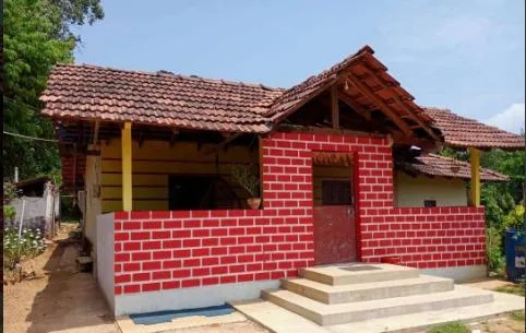 Farm House & Agricultural Land for Sale Mavinakoppa, Hosanagara