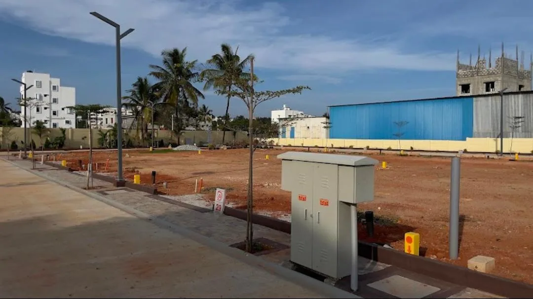 Plot for Sale in Jakkur – Oraiyan Shivanandi Orchids