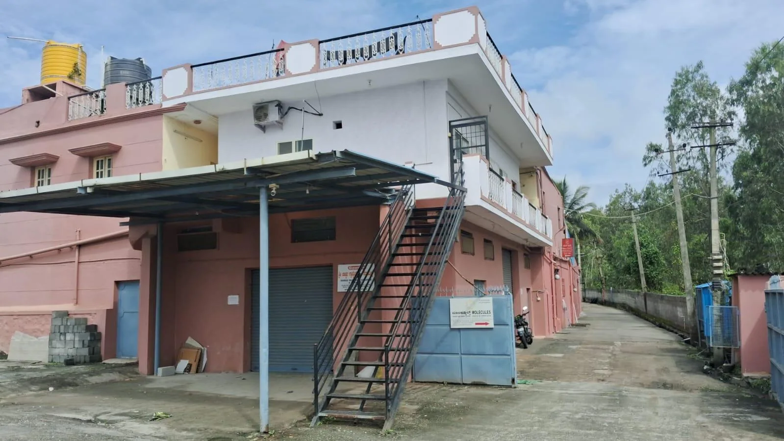 Commercial Building for Sale in Mantapa Village, Anekal, Bangalore