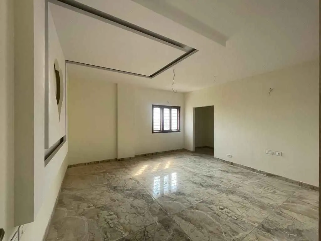 3BHK Flat for Sale in Muneshwara Layout | 1.36 Cr | 4th Floor | Vastu Compliant