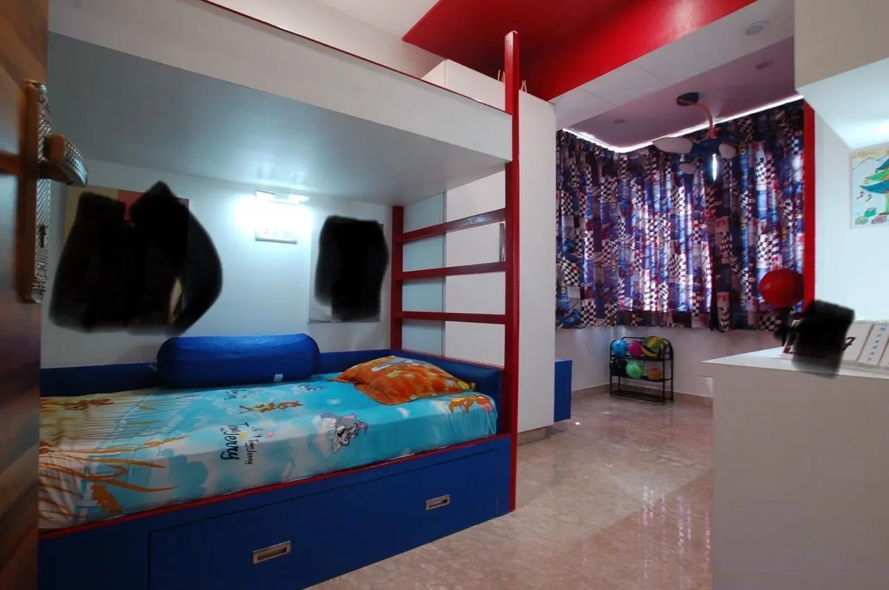 4BHK Flat for Sale in Siroya Environ 7th Floor East Facing