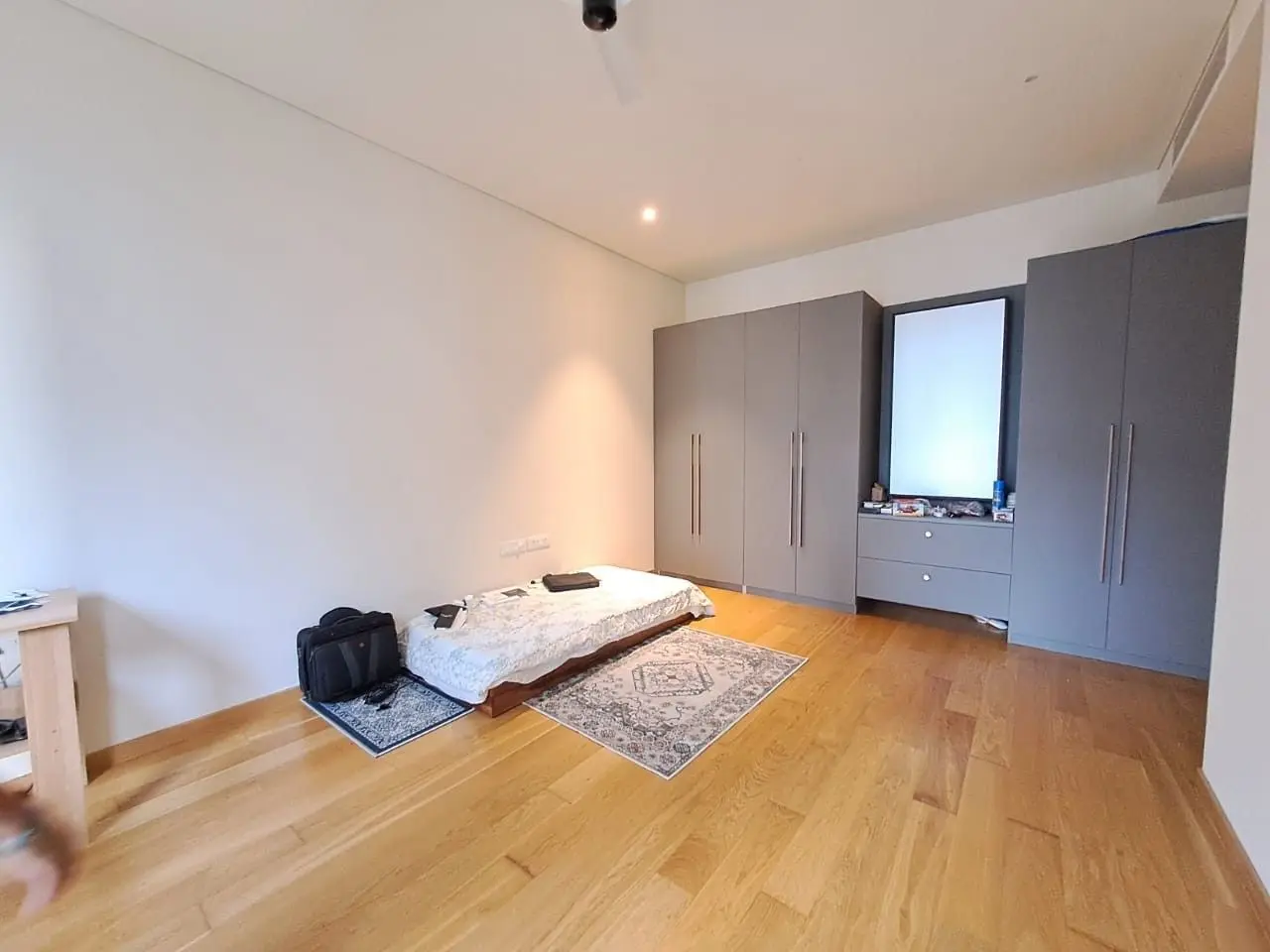 Premium 4.5 BHK Residence for Rent in Embassy Lake Terraces 7th Floor Luxury Living