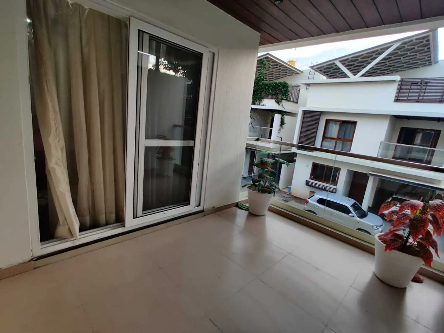 4.5 BHK Independent House for Sale West Facing North Entrance Fully Furnished Ready to Move