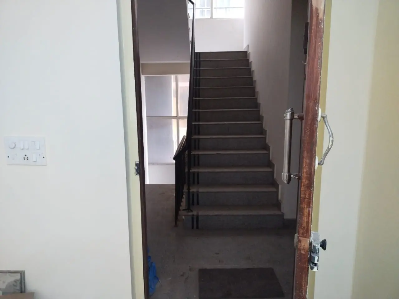 Well-Maintained 2BHK Flat for Sale in Old Airport Road 2nd Floor