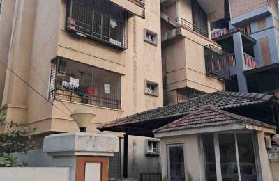 Residential Building for Sale in VV Puram Near National College Metro West Facing