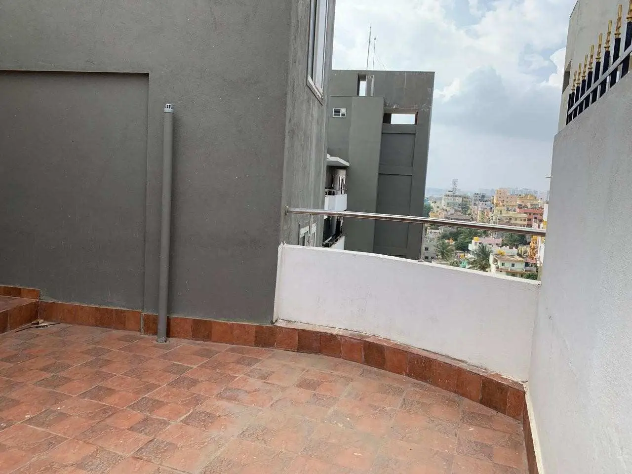 3BHK Apartment for Sale in Whitefield Main Road 12th Floor West Facing