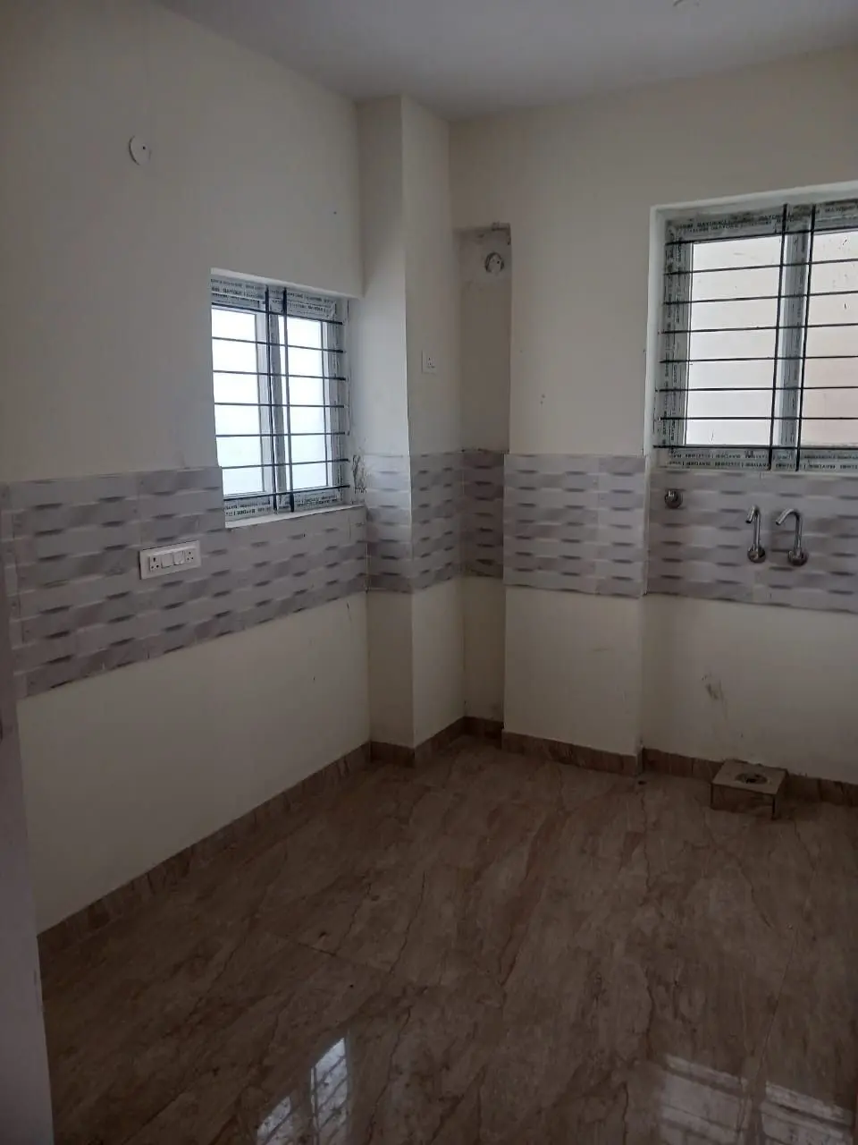 Luxurious 4BHK Flats for Sale in Vasantpura East Facing