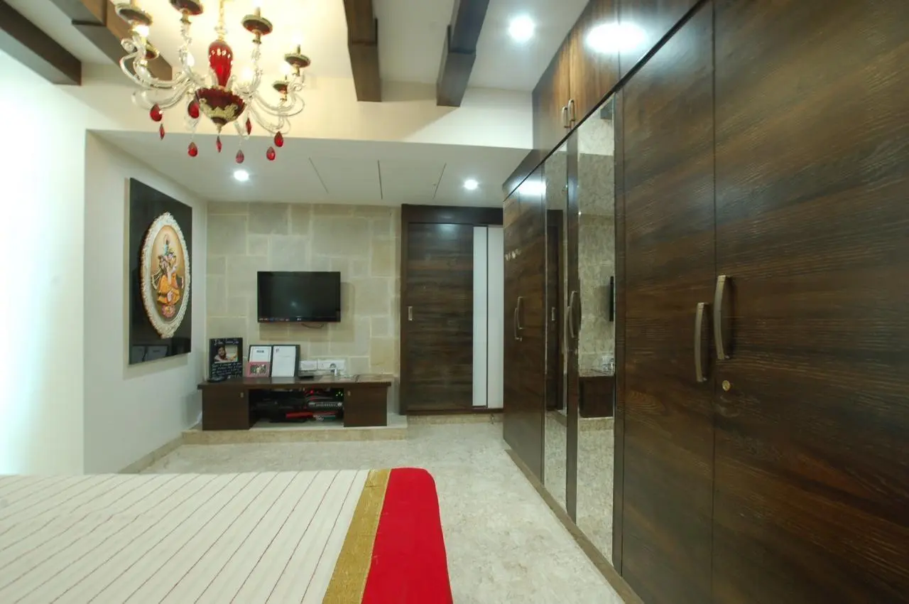 4BHK Flat for Sale in Siroya Environ 7th Floor East Facing