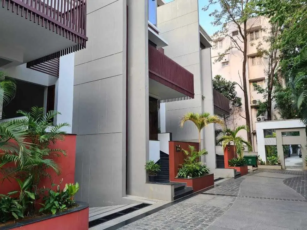 Luxury 5BHK Villa in Salarpuria Sattva Kings Domain