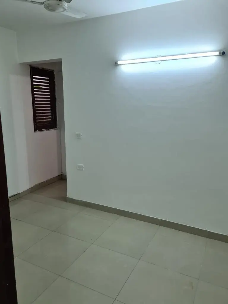 Luxury 5BHK Villa in Salarpuria Sattva Kings Domain
