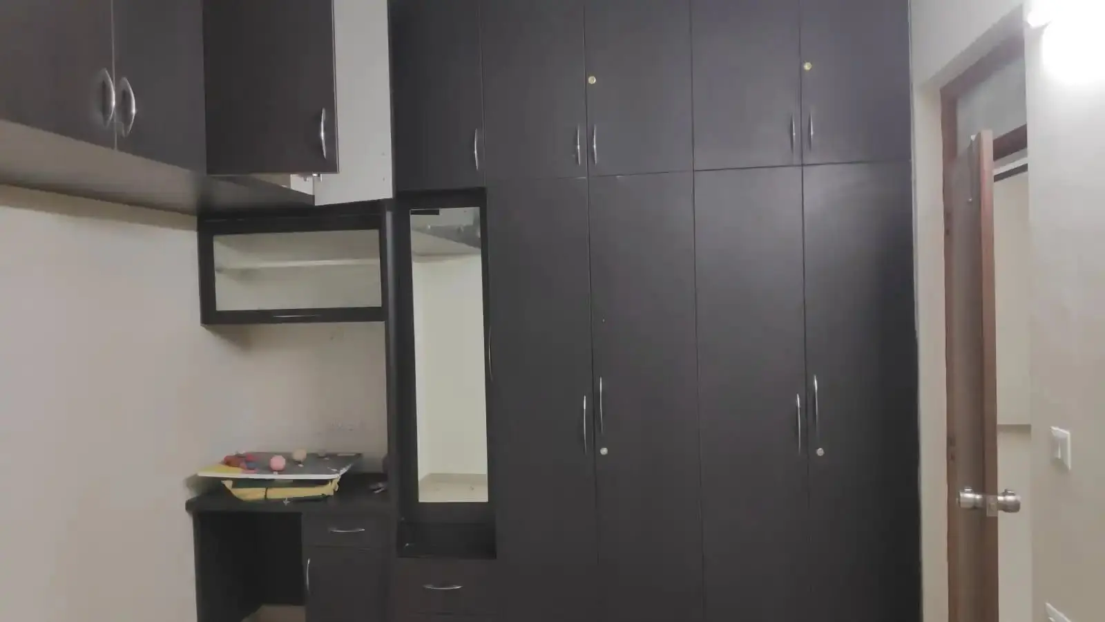 2 BHK Semi-Furnished Apartment for Sale at Vandana Tejesh Apartment, Bellandur, Bengaluru