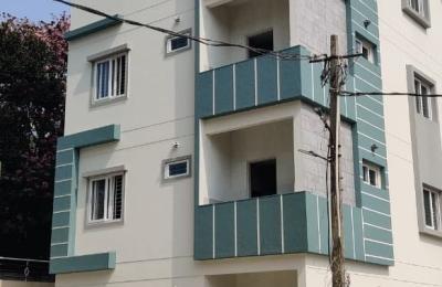 Rental Income Building for Sale South-East Corner Property