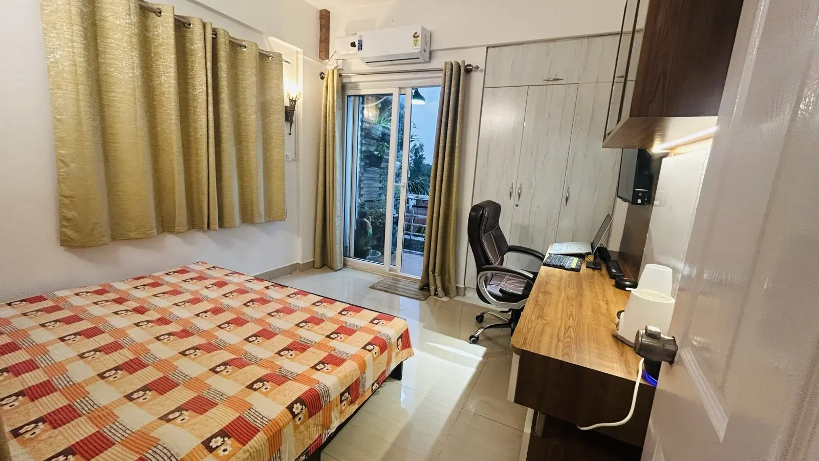 3 BHK Semi-Furnished Apartment for Sale in Senary, Chikkanagamangala, Off Sarjapur Road