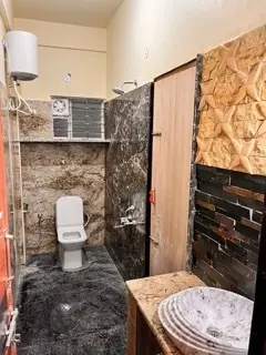 2 BHK Luxury Apartment for rent built like 5 star hotel, vastu compliant, peaceful society