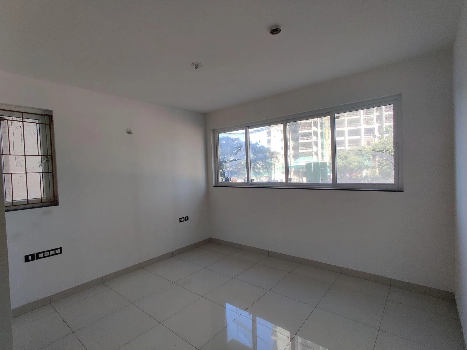 2 BHK Flat for Sale in Chamrajpet, Bangalore
