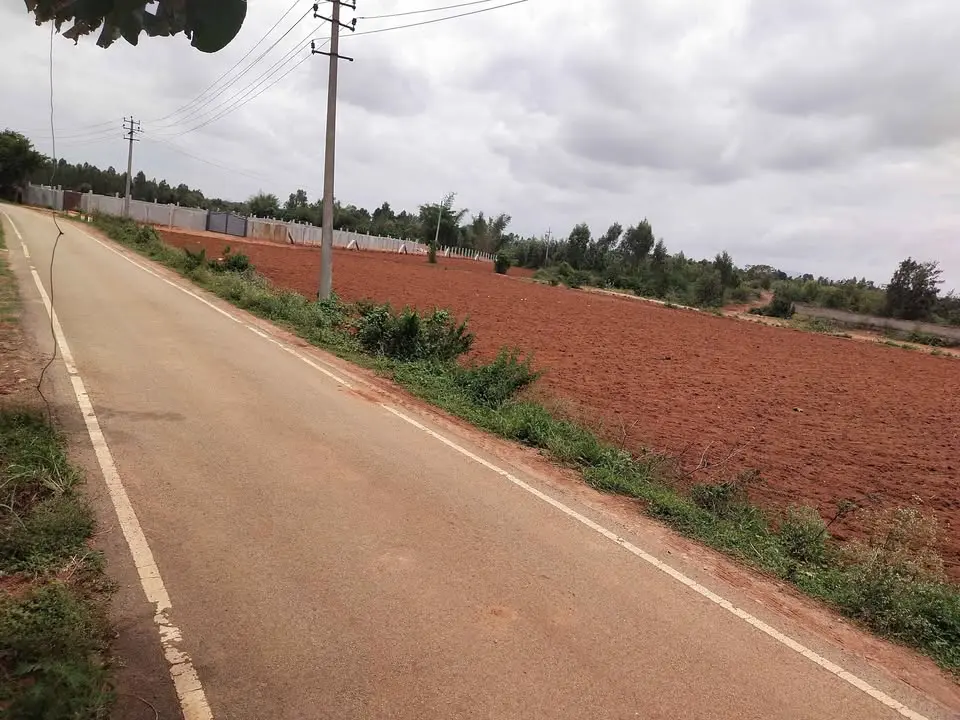 10 Guntas DC Converted Land Near STRR Toll | Devanahalli Highway |
