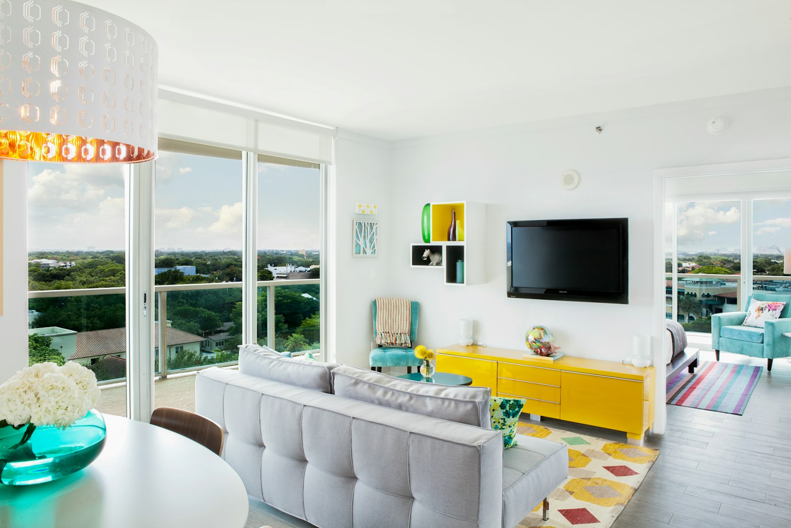 Bendoorwell apartment interior