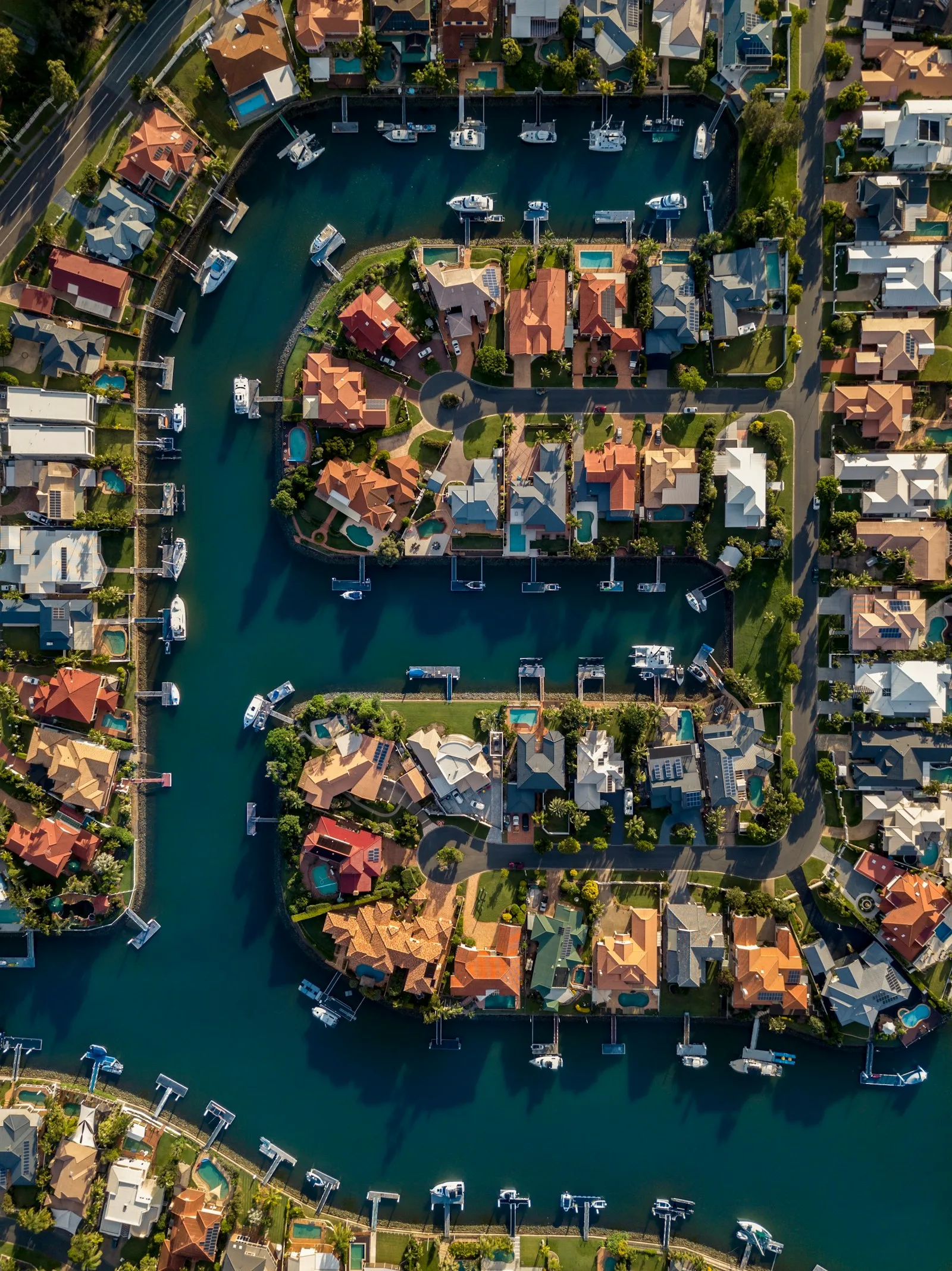 Birds-eye view of houses and streets