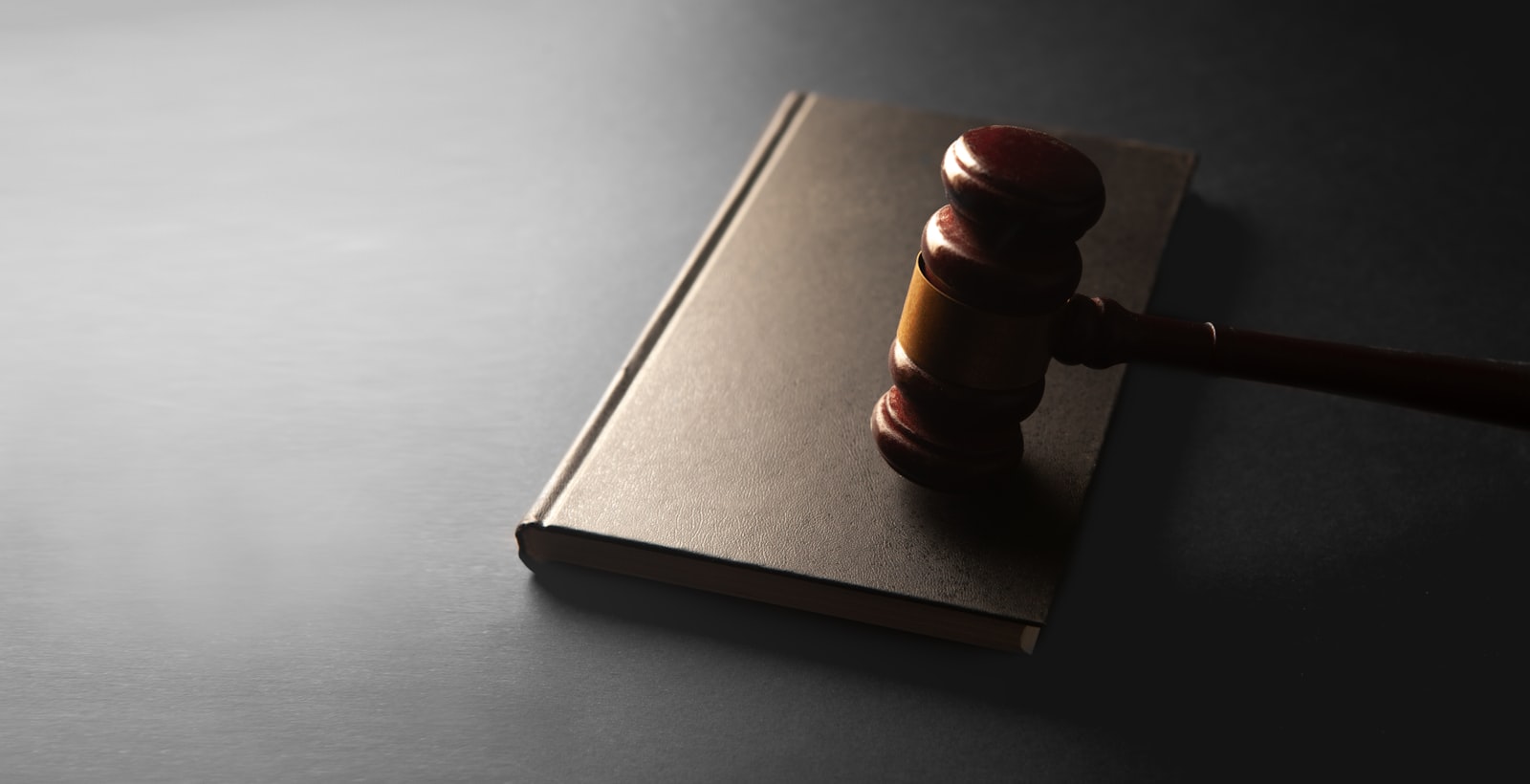 Legal gavel representing succession certificate proceedings