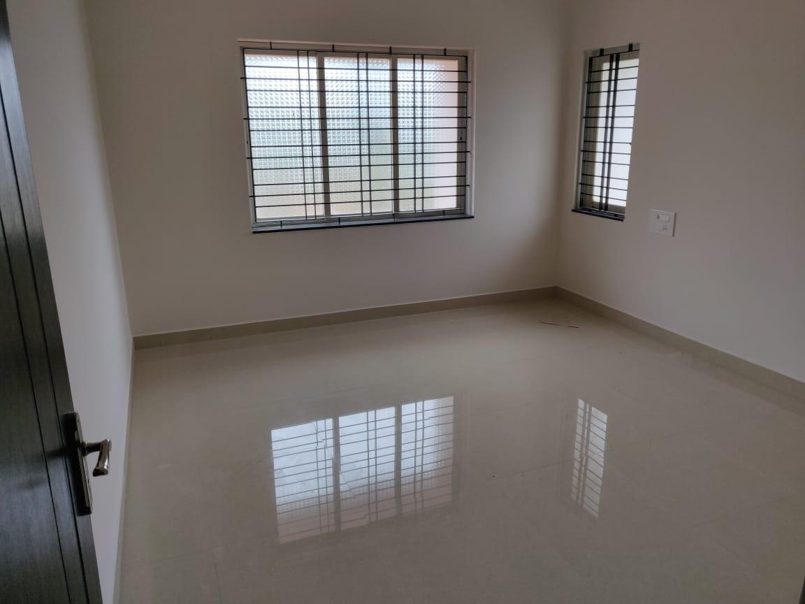 Land with Unused House for Sale in Meramajal, Mangalore