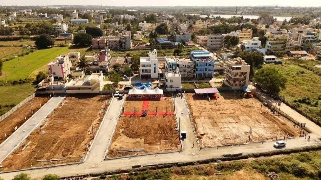 ERAYAA BUILDERS AND DEVELOPERS, JIGANI