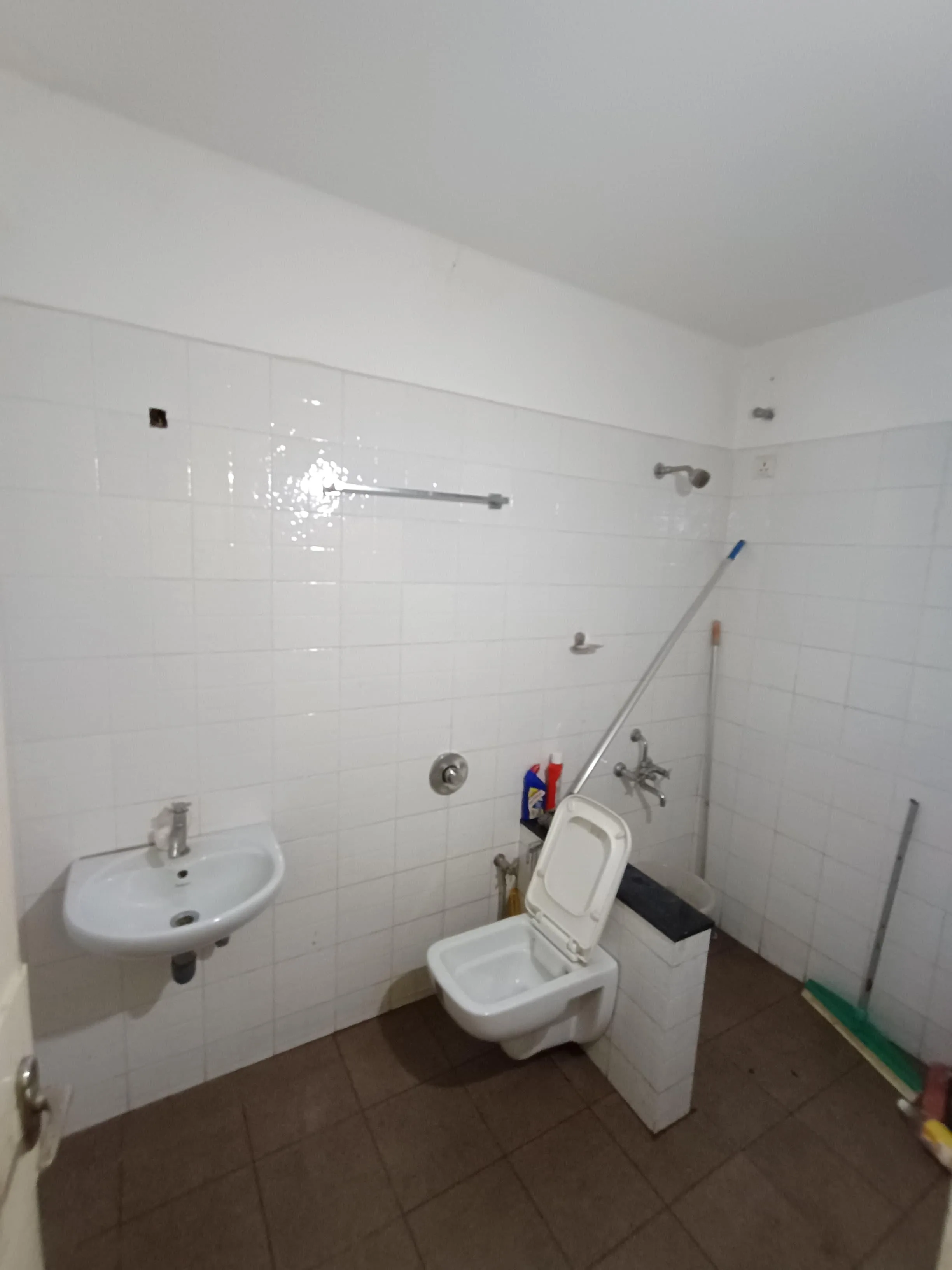 3BHK Fully Furnished Flat for Sale in Aditya Homes, Kadri Hills Road