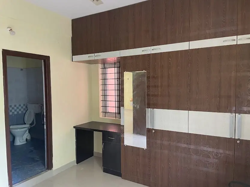 Semi-Commercial Corner Building for Sale Reliable Residency Layot