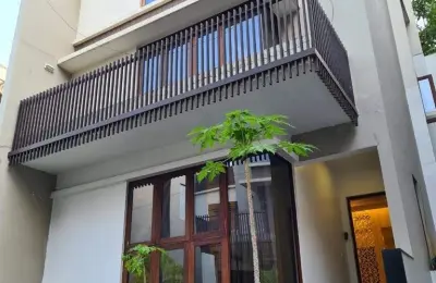 Luxury 5BHK Villa in Salarpuria Sattva Kings Domain